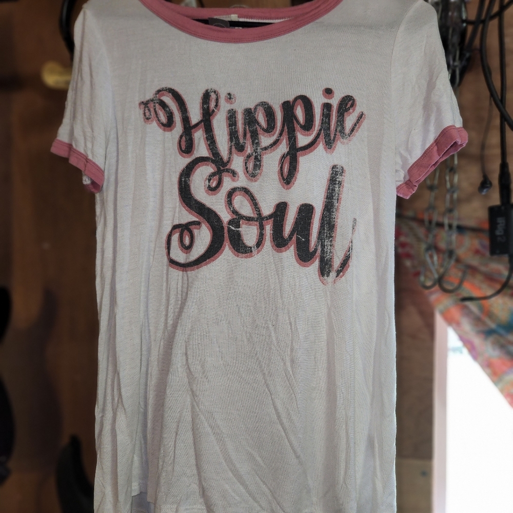 Soft graphic tee